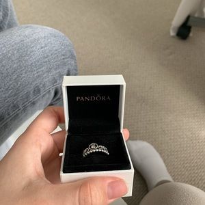 Pandora ring